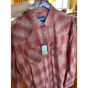 New men’s button down long sleeve shirt L only available